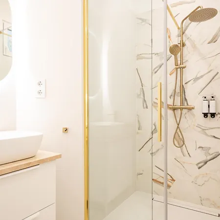 Apartman A43 - Akacfa Street Heritage - Location By Bqa Budapest