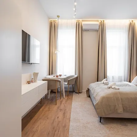 Apartman A43 - Akacfa Street Heritage - Location By Bqa